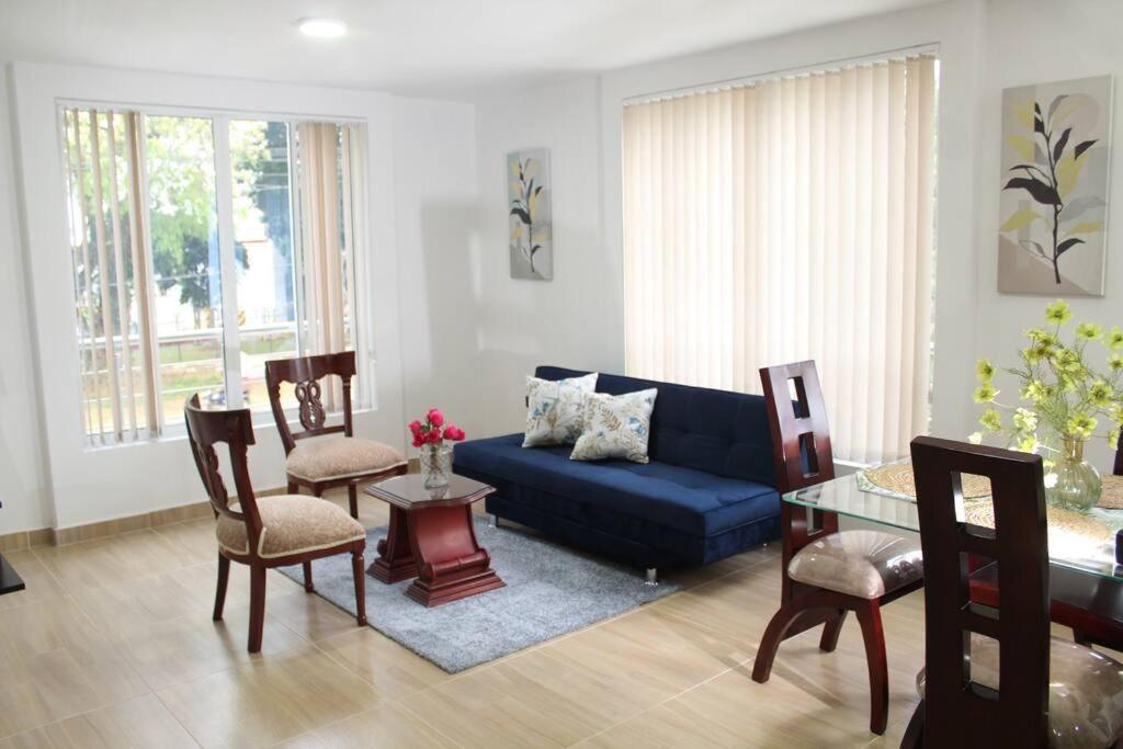 Lindo Apartamento Con Estacionamiento Buga Εξωτερικό φωτογραφία