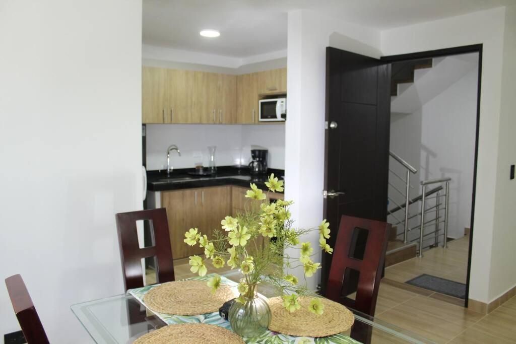 Lindo Apartamento Con Estacionamiento Buga Εξωτερικό φωτογραφία